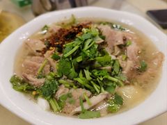 -蔼若春.传承三十年云南菜(金碧公园店)