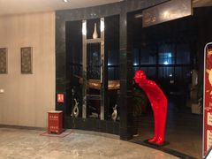 -昆明朗威酒店(昆明站火车站双桥夜市风情街店)