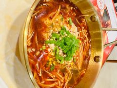 -老佛爷炭火蛙锅(崂山路店)