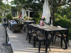 -花溪雨·森林餐厅(石基店)
