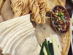 -魏铭鱼头捞饭(晋阳路店)