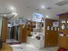 -雅悦齿科(顾村公园店)