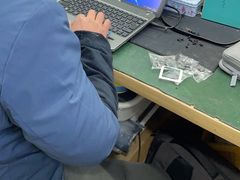 -鸿准通信科技·忠诚手机电脑维修中心(三林店)