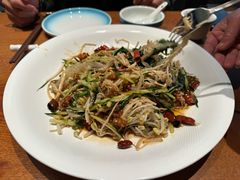 -八大碗·地道东北菜(中街店)