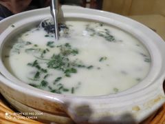 鱼头汤-天乐农家鱼头王(天目湖店)
