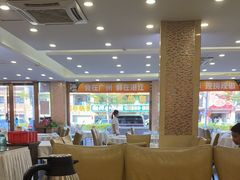 -粤盛海鲜平价店(洛溪食街店)