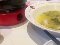 -渝是乎川渝小炒(新世界百货望京店)