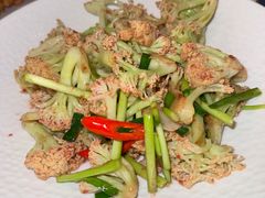 -品海楼·大连海胆锅贴馆(东港店)