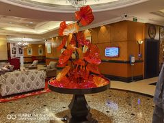 -深圳富苑皇冠假日套房酒店