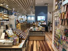 -猫的天空之城概念书店(印象城购物中心店)