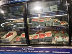 面包甜点陈列柜-蚝英雄鲜蚝自助专门店(长楹天街直营店)
