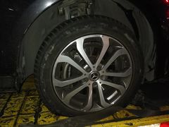 -奔驰利星行(北京花乡店)