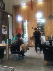 -马克男发时尚店