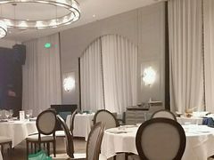 -金海华·Winsun玲珑国际·赫本时光(园区金鸡湖店)
