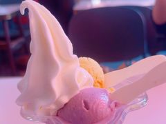 -古老冰山特色冰淇淋店(艾提尕尔店)