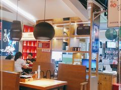 大堂-怪噜范·老贵阳街头名小吃(鸿通城店)