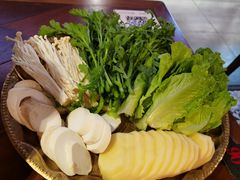 -楼兰新疆主题餐厅(坂田佳华领汇广场店)