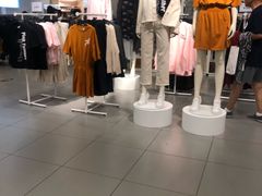 -H&M(华润万象城店)