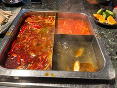 -重庆九记老火锅(广场店)