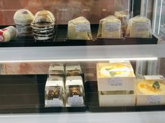 面包甜点陈列柜-兔兔家蛋糕甜品(德胜店)