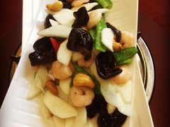 -魏铭鱼头捞饭(晋阳路店)