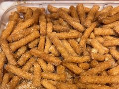 -龙记斑鱼火锅鲜切牛肉自助(红山路店)