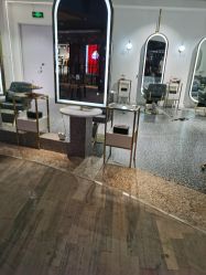 -尚羽华东接发美发店