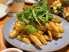 黑松露薯条-Money Shops(愚园路店)