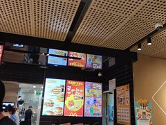 -麦当劳(中山公园龙之梦店)