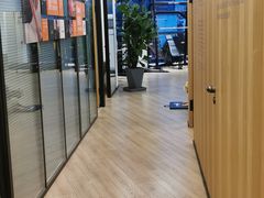 -锐博康复门诊(徐汇店)