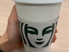 -星巴克臻选(成都九方店)