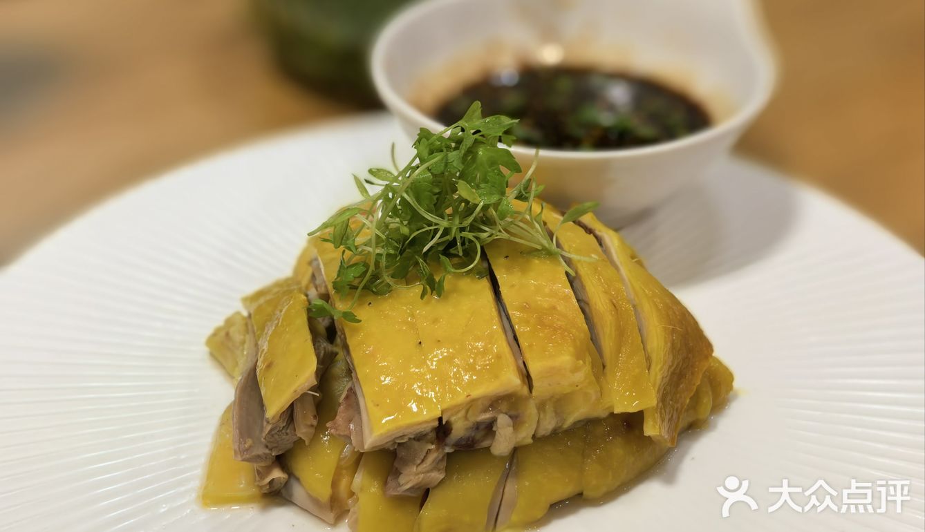 江桥老街的禅意餐厅！中式庭院+巨量菜品！