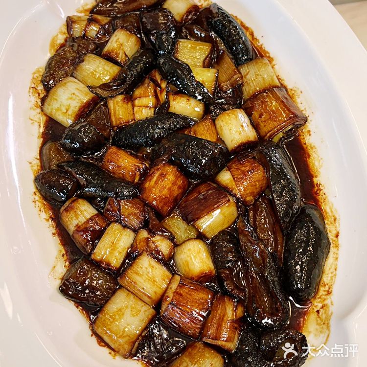 高尔夫球场里面的私厨！！这也太惬意了叭