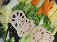 -一朵菌·野生菌探索家火锅(南亚店)