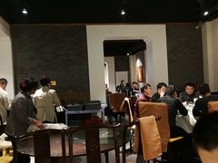 大堂-北平食府·北京烤鸭(北京西站六里桥店)