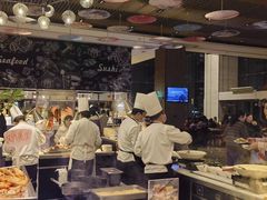 -飨食汇全日制餐厅·昆山皇冠假日酒店(九方店)