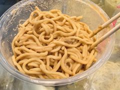 -中东大市场美食城