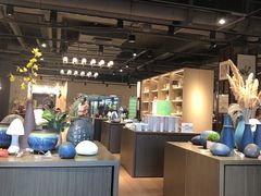 -光海书局(南京东路第一百货店)