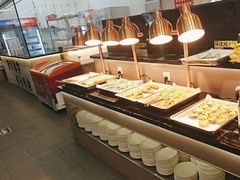 -来龍儿鲜切牛肉自助老火锅