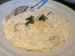 -MONICH牛排融合餐厅(和义大道购物中心店)