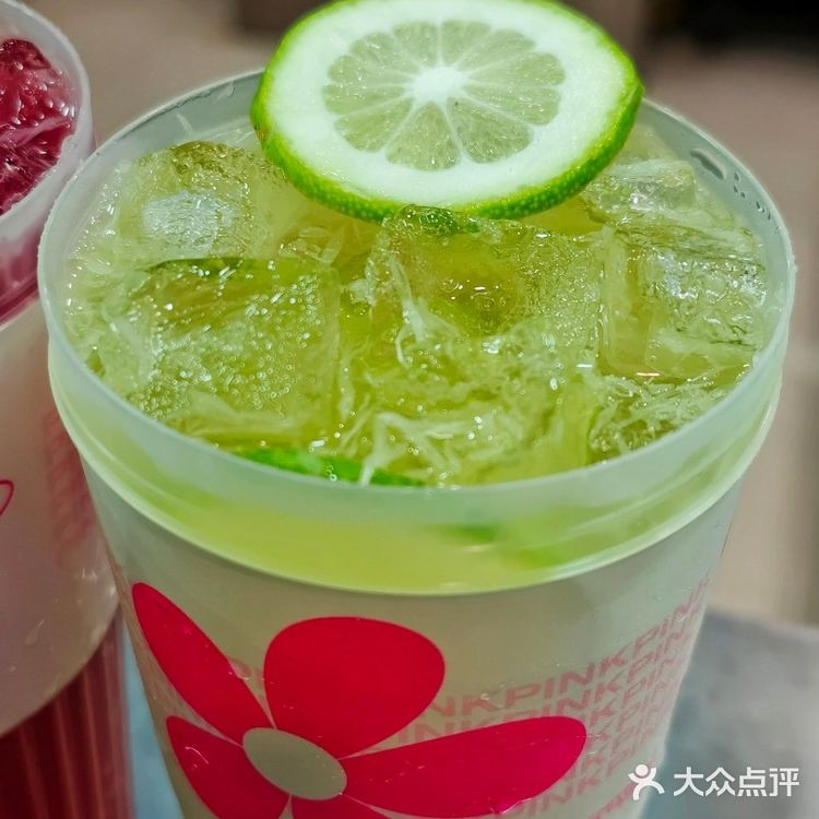 重庆42℃高温，柠季粉色冰块来降温吧！