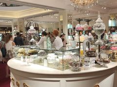 -The Diamond Jubilee Tea Salon at Fortnum & Mason