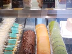 -Dough&Joe团憩(瑞虹天地月亮湾店)