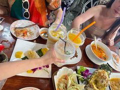 -Dang restaurant (patong phuket)