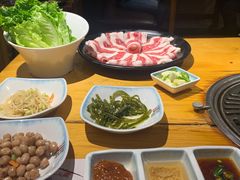 -唯成•韩国炭火烤肉 유성고기