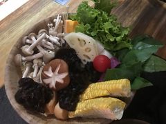 -湊湊火锅·茶憩(石家庄万象城店)