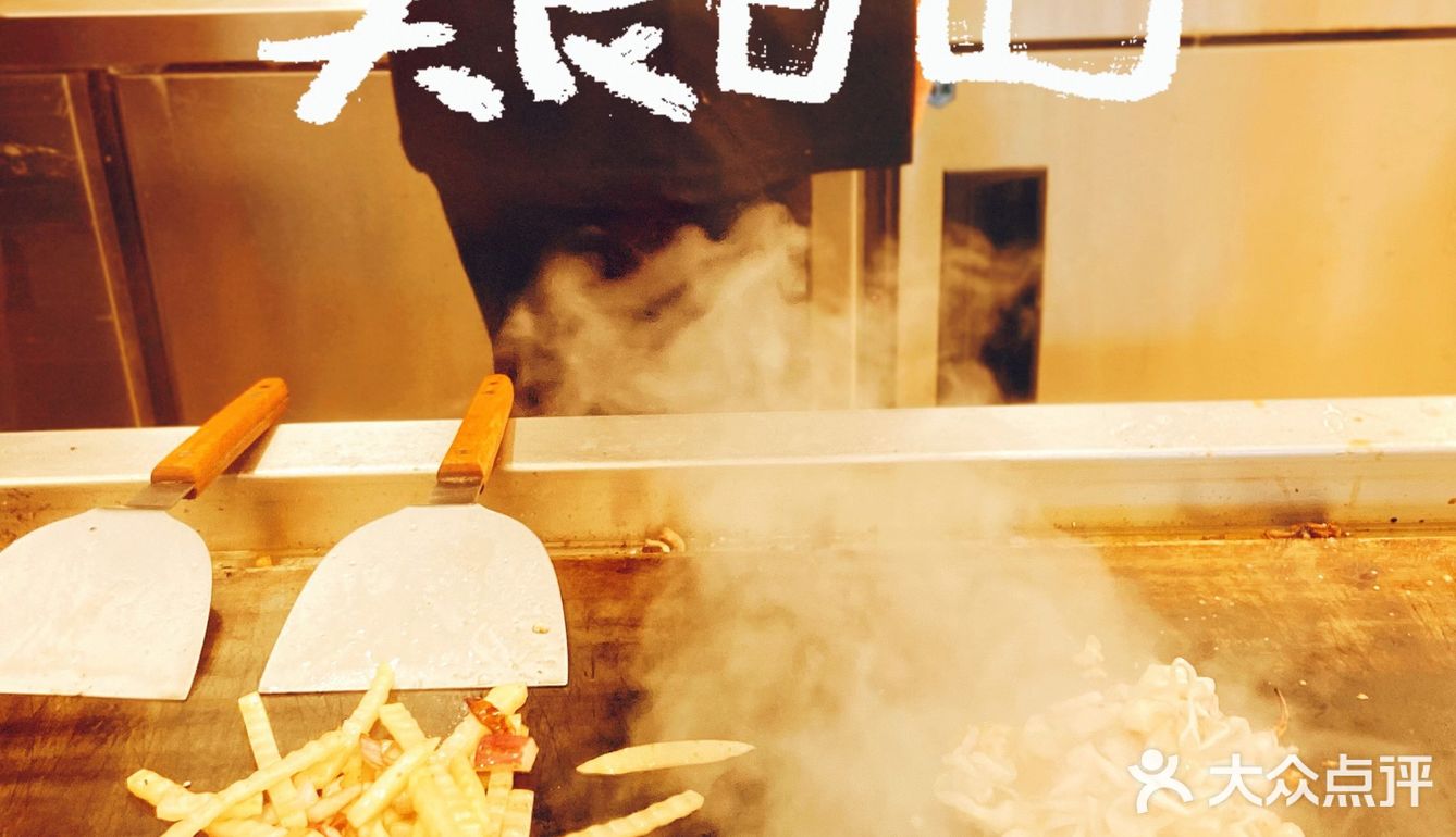希望生活里不是只有我在付出，还好有你