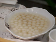 -德林酸菜鱼火锅(南丹店)