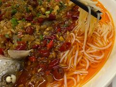 油浸鱼（四代）-堂瓦里·33年传统赣菜(第一街区店)