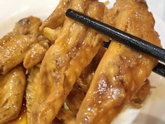 -何记花甲(海岸城旗舰店)